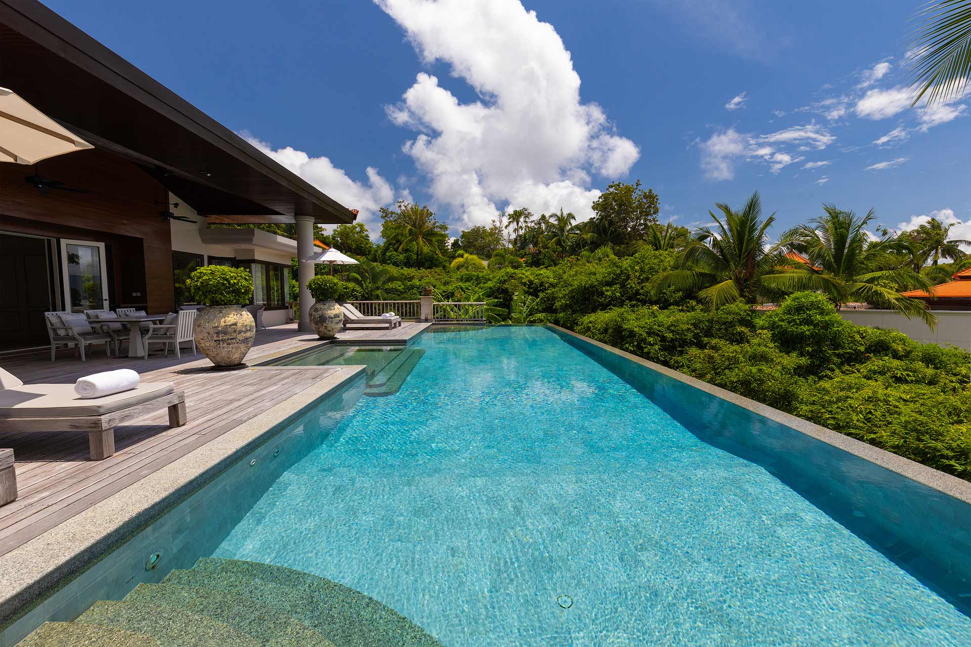 Trsiara Signature Villa For Sale Phuket (Thai-Real.com)